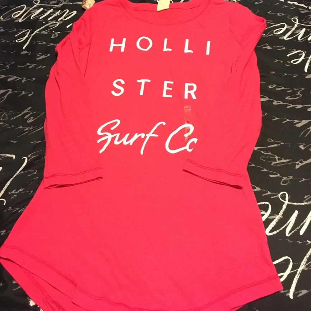 Hollister shirt
